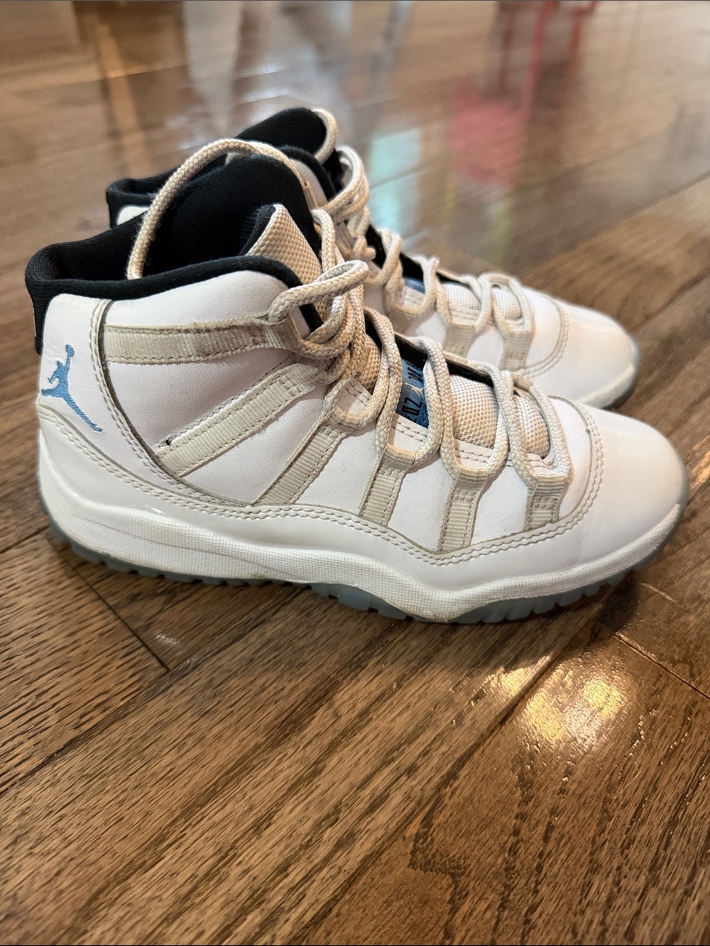 Jordan Kids' White and Light Blue High-Top Sneakers size 1